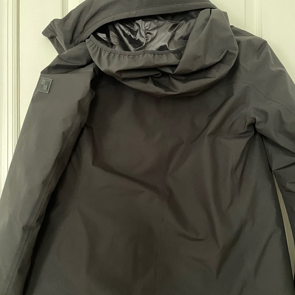Woolrich Hadley Down Jacket - Gore-Tex, Windproof, Waterproof - Picture 3 of 16